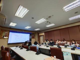 33. ประชุมพิจารณาโครงการพลิกโฉมมหาวิทยาลัยราชภัฏกำแพงเพชรด้วยการเรียนรู้ตลอดชีวิต (Lifelong Learning) วันที่ 31 สิงหาคม 2565 ณ ห้องประชุมดารารัตน์ อาคารเรียนรวมและอำนวยการ มหาวิทยาลัยราชภัฏกำแพงเพชร